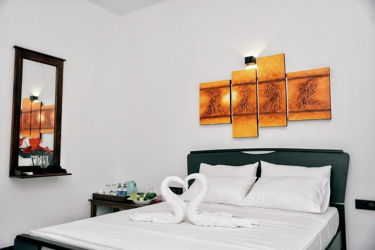 Hotel Aurum Boutique Negombo