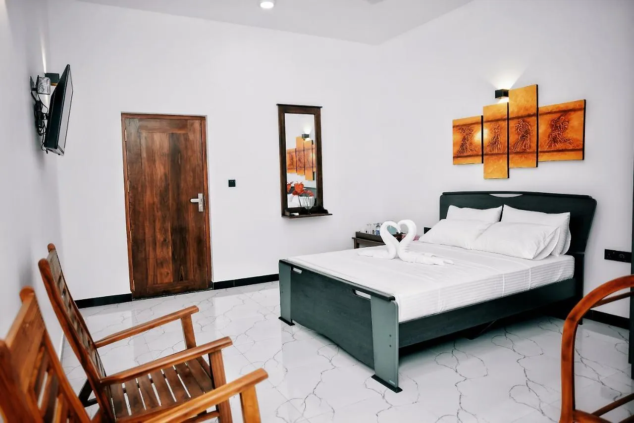 Hotel Aurum Boutique Negombo 0*,